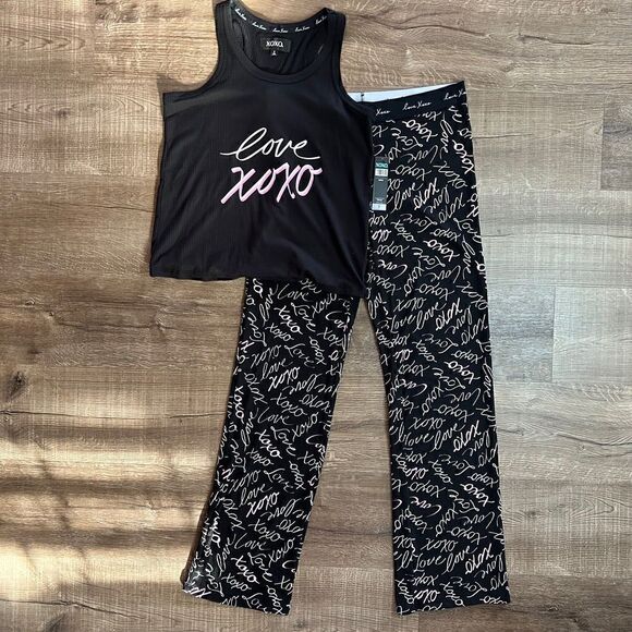 ‎XOXO | Matching Pajama Set - Picture 2 of 8